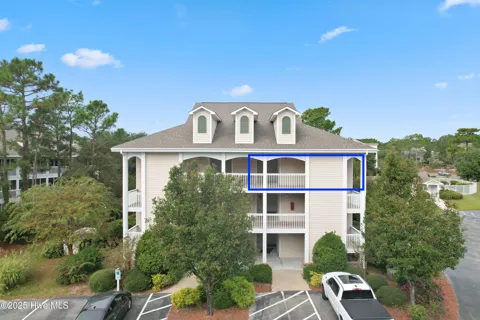 3350 Club Villas Drive ## 1706