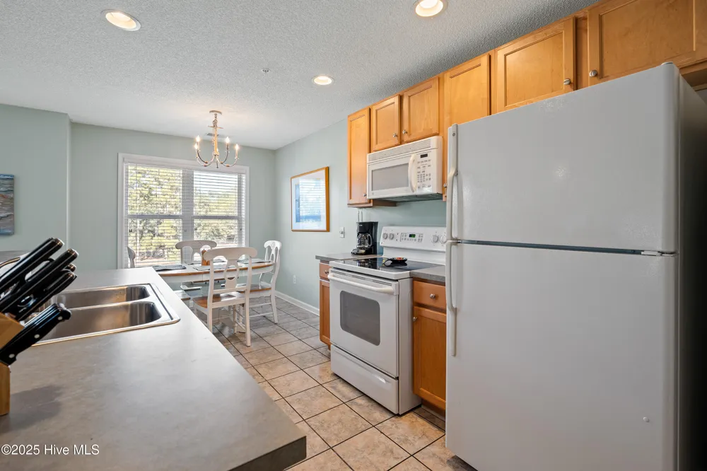3350 Club Villas Drive ## 1706 Southport, NC 28461