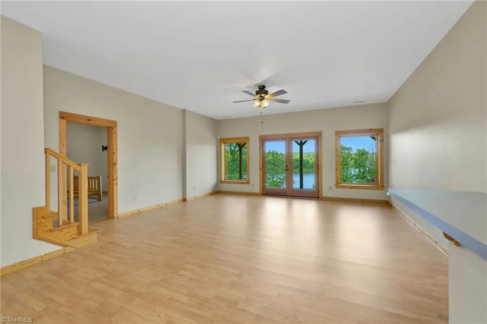 318 Heron Point Drive Wilkesboro, NC 28697