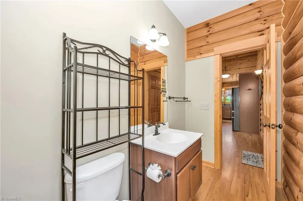 318 Heron Point Drive Wilkesboro, NC 28697