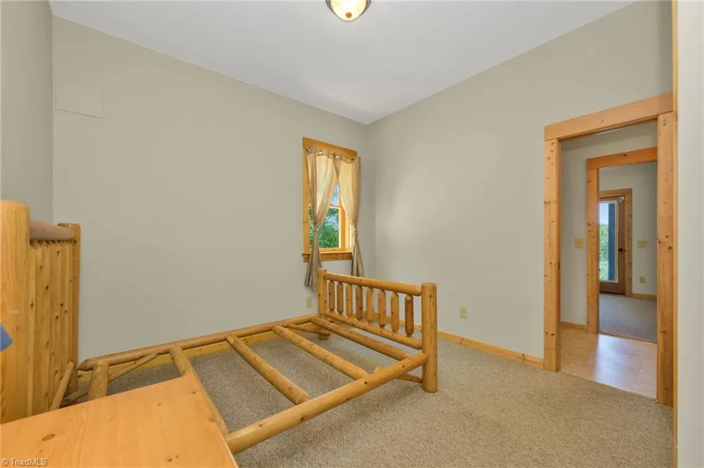 318 Heron Point Drive Wilkesboro, NC 28697