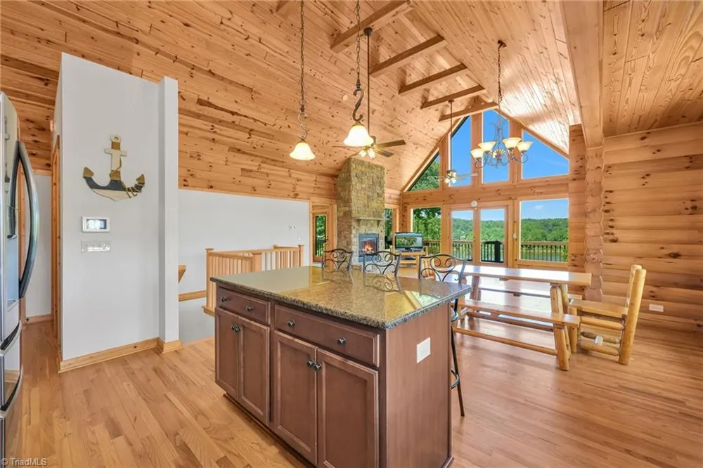 318 Heron Point Drive Wilkesboro, NC 28697
