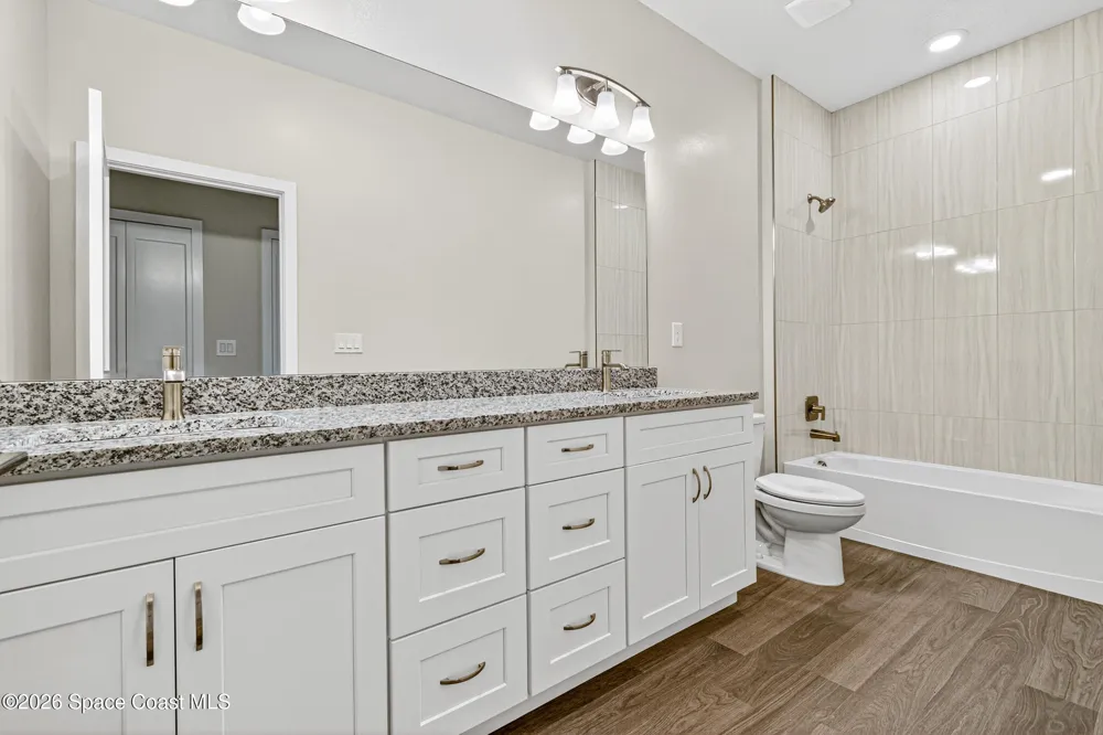 Hunter Lane Street Malabar, FL 32950