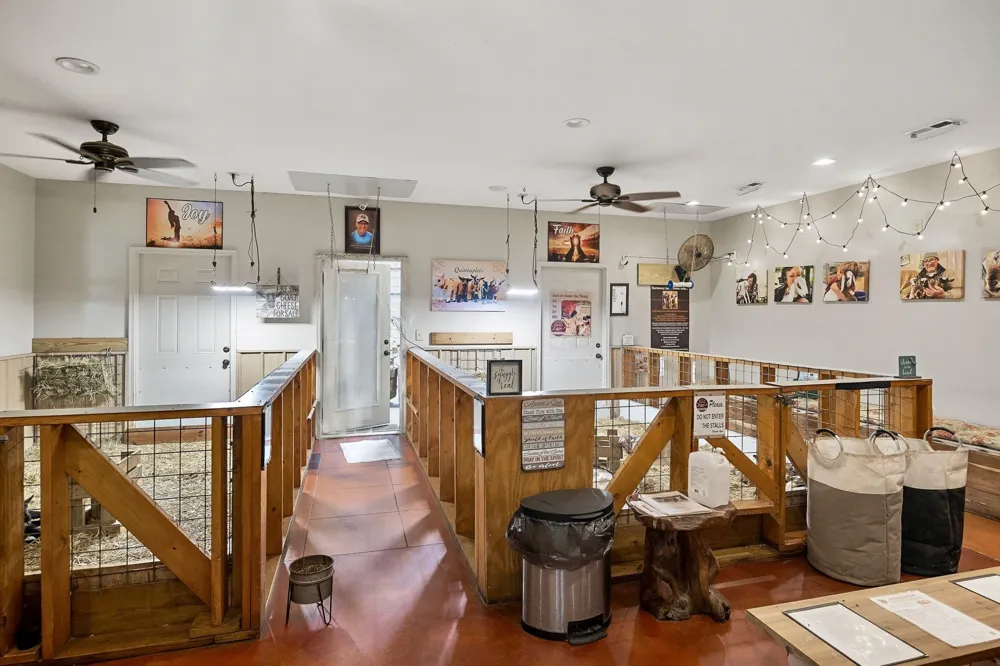 285 Harmony Ln Smithville, TN 37166