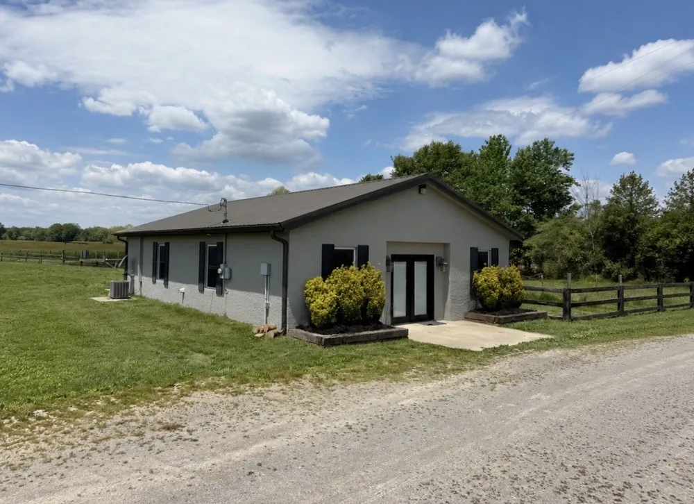 285 Harmony Ln Smithville, TN 37166