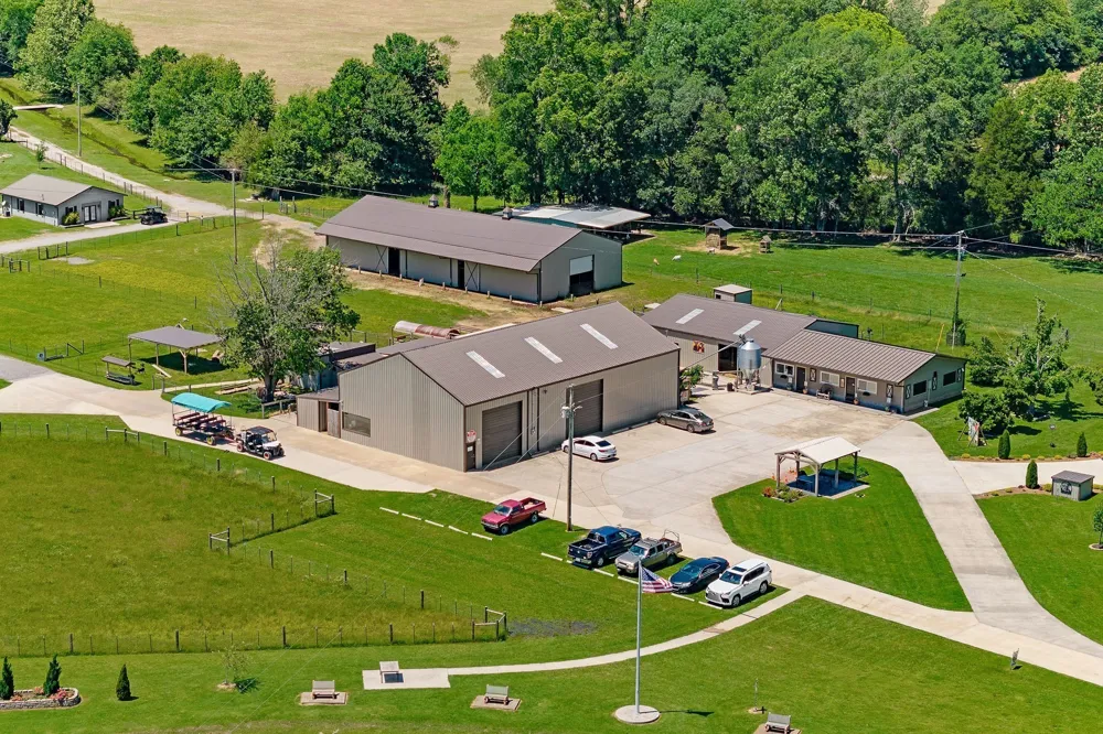 285 Harmony Ln Smithville, TN 37166
