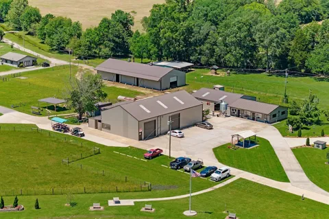 285 Harmony Ln