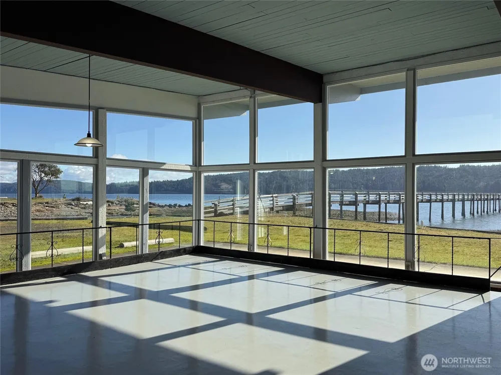 71 & 81 Mardell Avenue Hoodsport, WA 98548