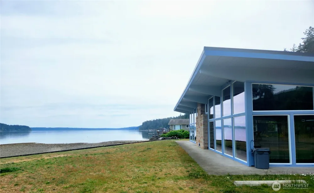 71 & 81 Mardell Avenue Hoodsport, WA 98548