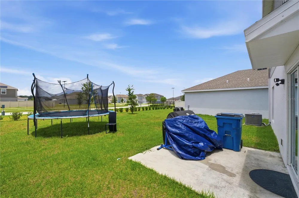 859 TIMBERLAND DRIVE Eagle Lake, FL 33839