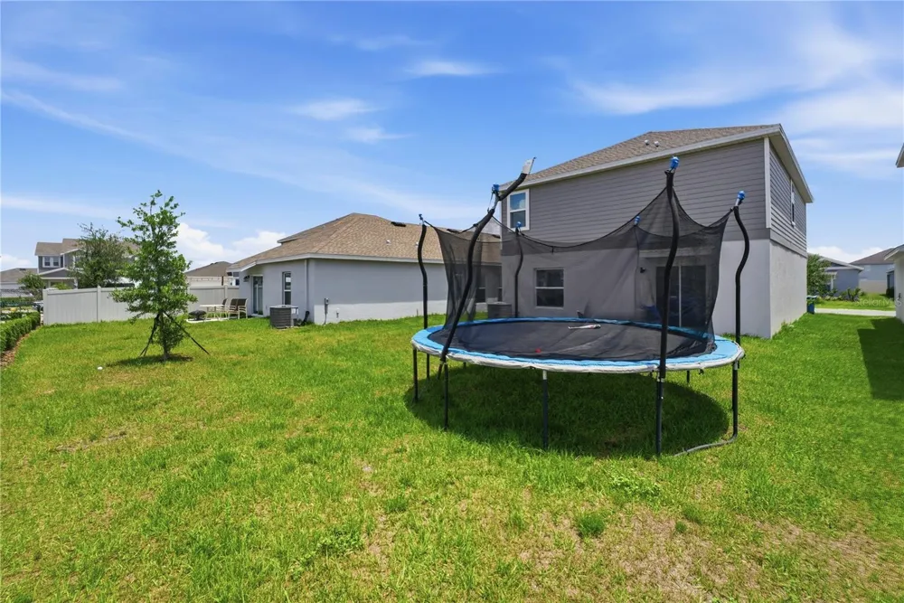 859 TIMBERLAND DRIVE Eagle Lake, FL 33839