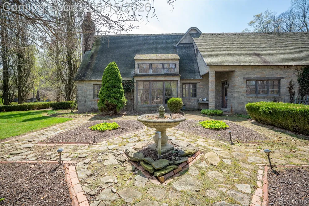 3625 Maple Grove Road Marion Township, MI 48427