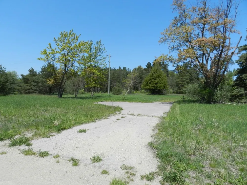 6274 S US-31 Green Lake Township, MI 49637