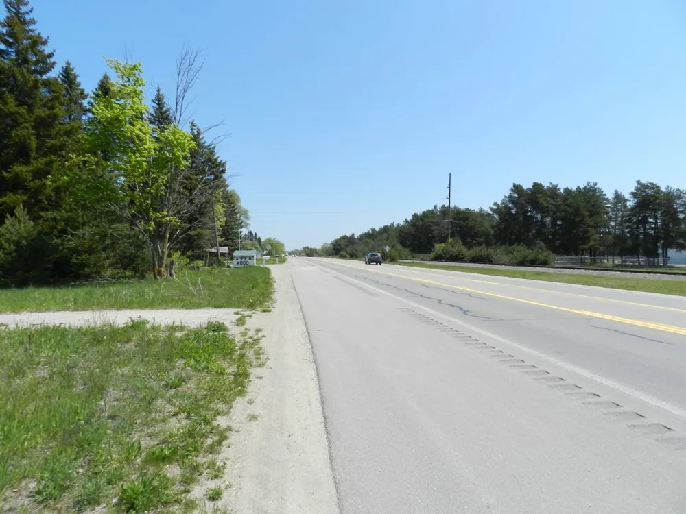 6274 S US-31 Green Lake Township, MI 49637