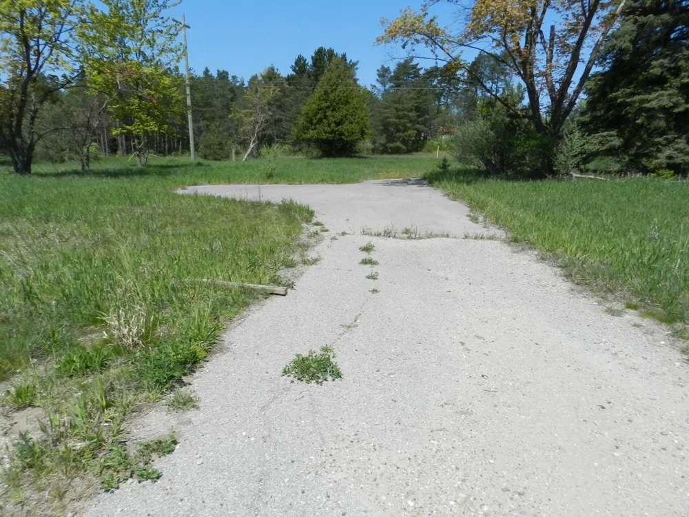 6274 S US-31 Green Lake Township, MI 49637