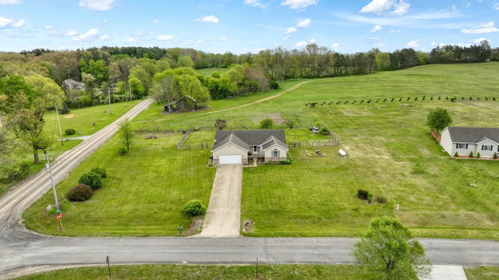 3427 Leeomi Drive Raisin Township, MI 49229