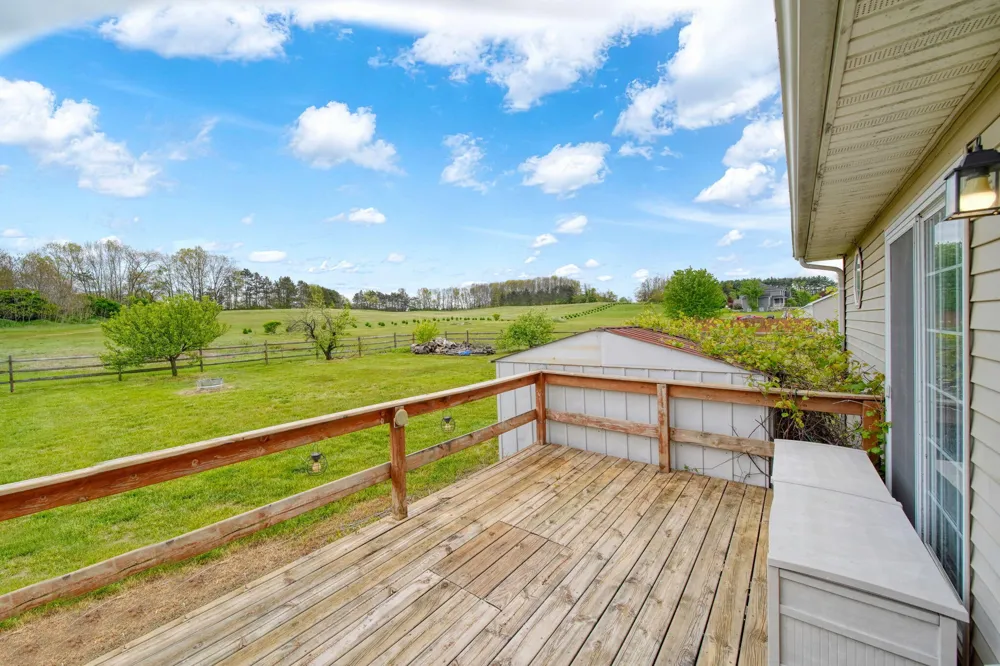 3427 Leeomi Drive Raisin Township, MI 49229