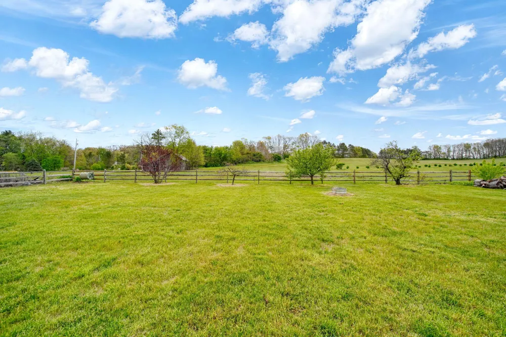 3427 Leeomi Drive Raisin Township, MI 49229