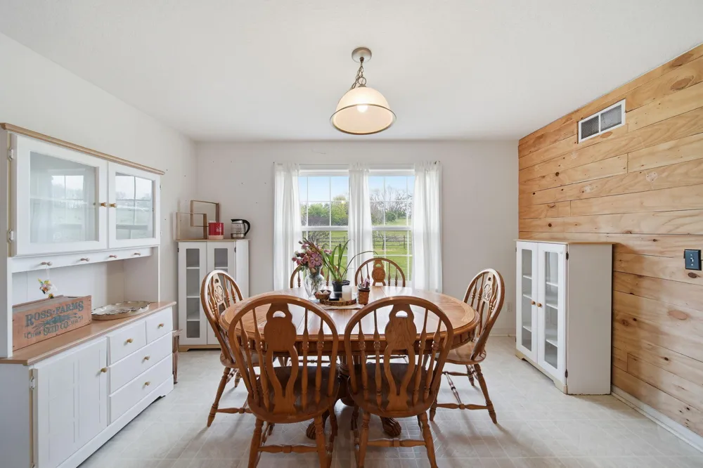 3427 Leeomi Drive Raisin Township, MI 49229