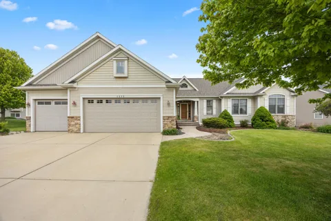 1815 Planters Row Drive SW