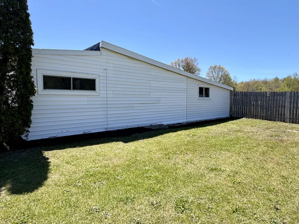 3261 Whitehall Road Dalton Township, MI 49445