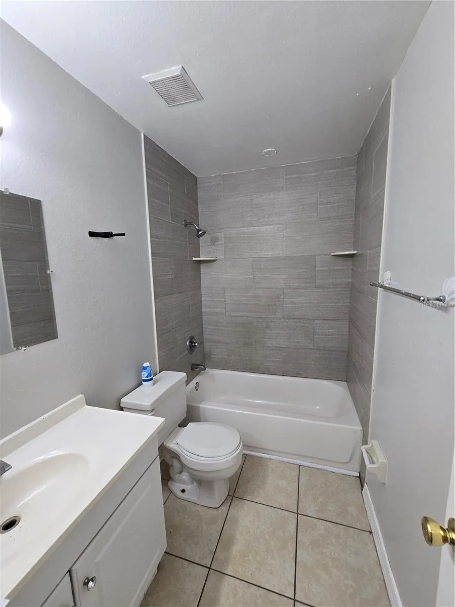 5667 STRUTHERS COURT Winter Haven, FL 33884