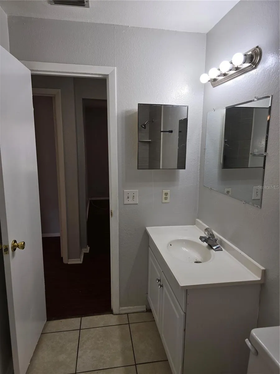 5667 STRUTHERS COURT Winter Haven, FL 33884