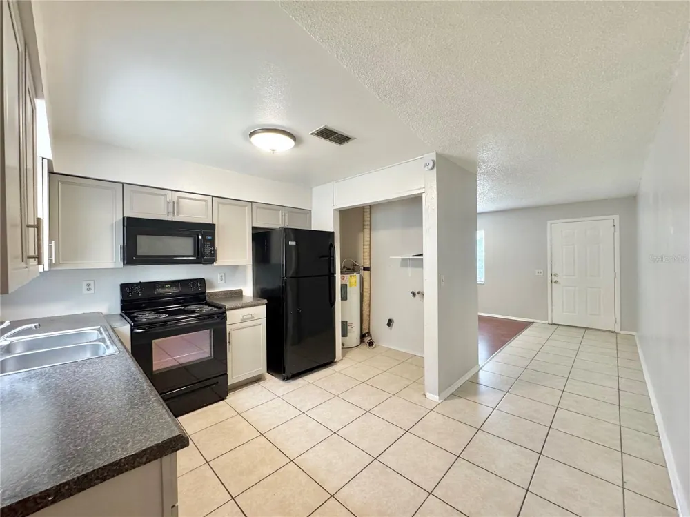 5667 STRUTHERS COURT Winter Haven, FL 33884