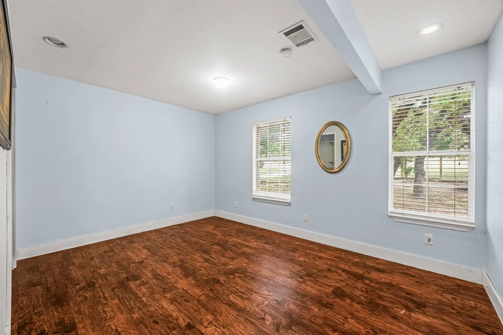2110 Spring Valley Drive Dripping Springs, TX 78620