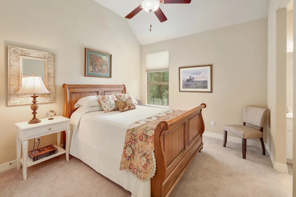 2285 Nature View Loop Driftwood, TX 78619