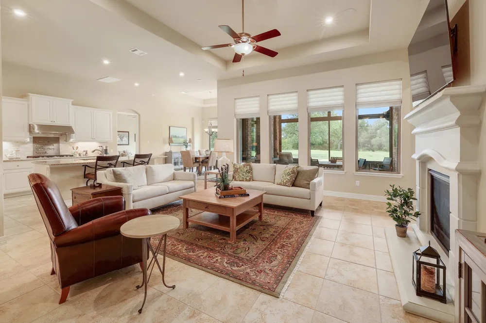 2285 Nature View Loop Driftwood, TX 78619