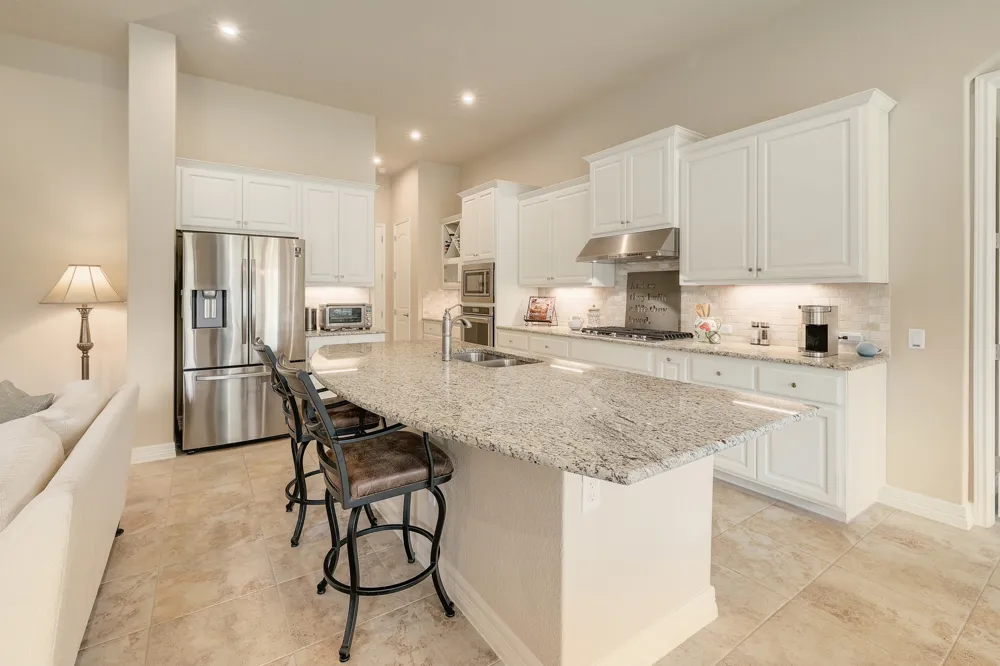 2285 Nature View Loop Driftwood, TX 78619