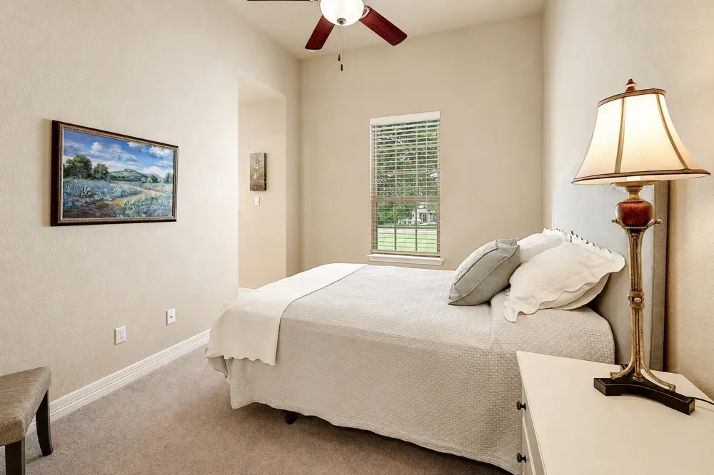 2285 Nature View Loop Driftwood, TX 78619