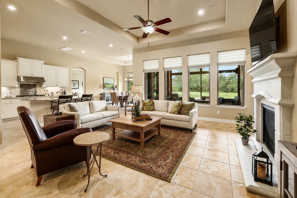 2285 Nature View Loop Driftwood, TX 78619