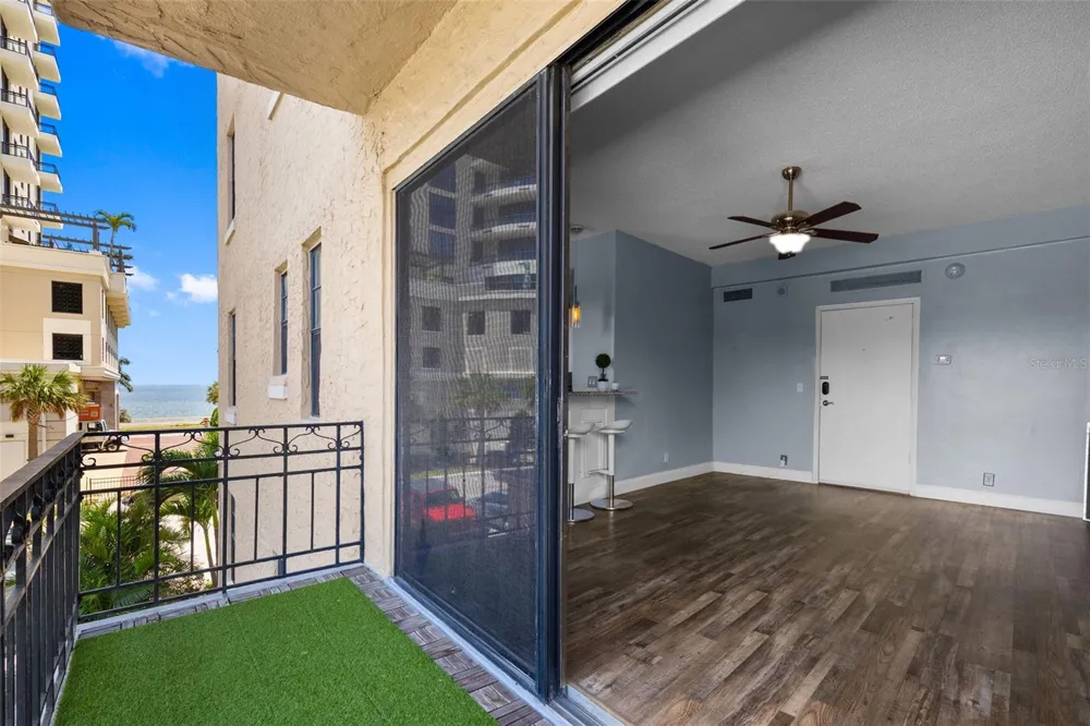 2109 BAYSHORE BOULEVARD #205 Tampa, FL 33606