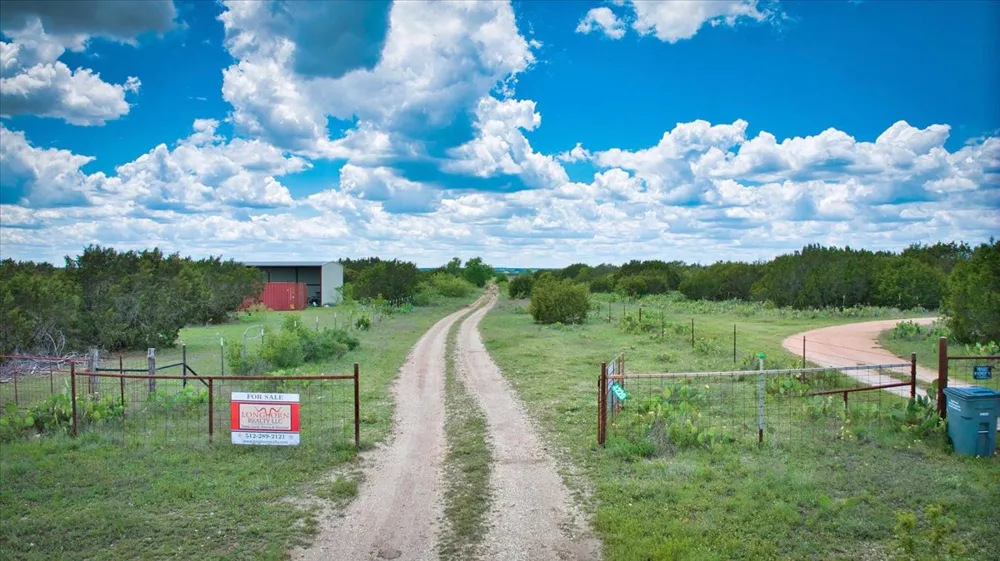 4220 County Road 202 Burnet, TX 78611