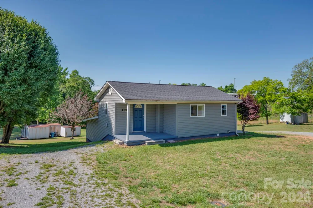 220 Roberson Road Forest City, NC 28043
