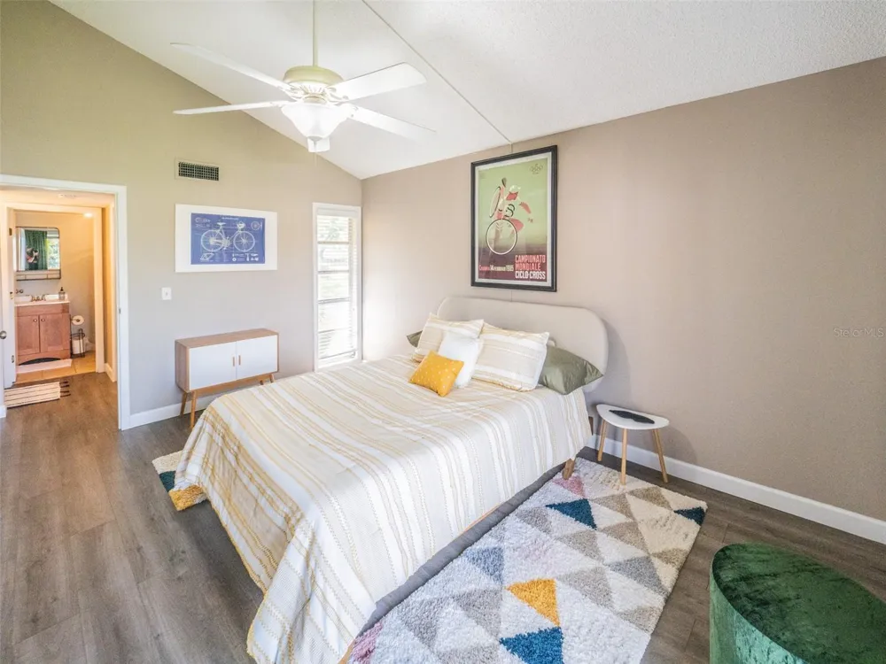 1051 S HIGHLAND STREET #7E Mount Dora, FL 32757