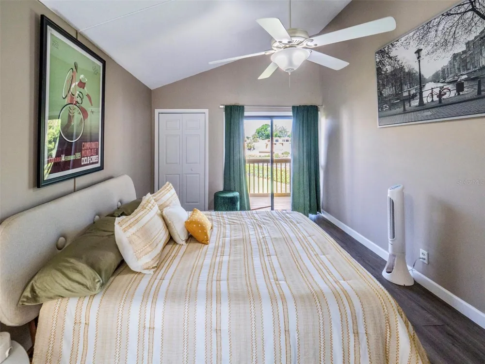 1051 S HIGHLAND STREET #7E Mount Dora, FL 32757