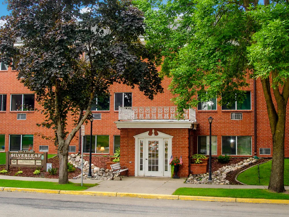 124 E Summit Avenue Fergus Falls, MN 56537