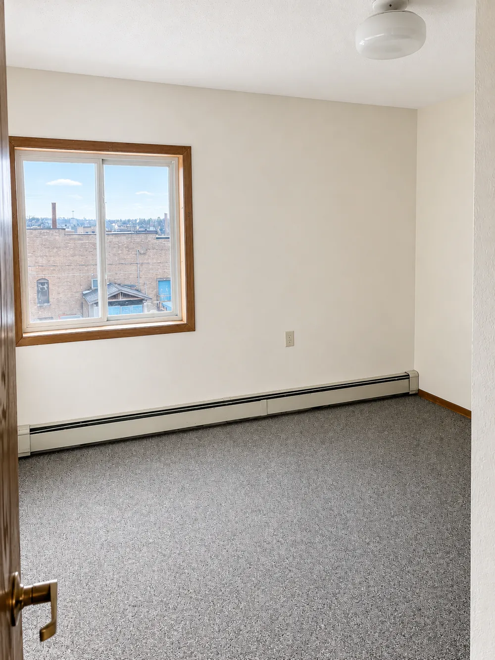 124 E Summit Avenue Fergus Falls, MN 56537