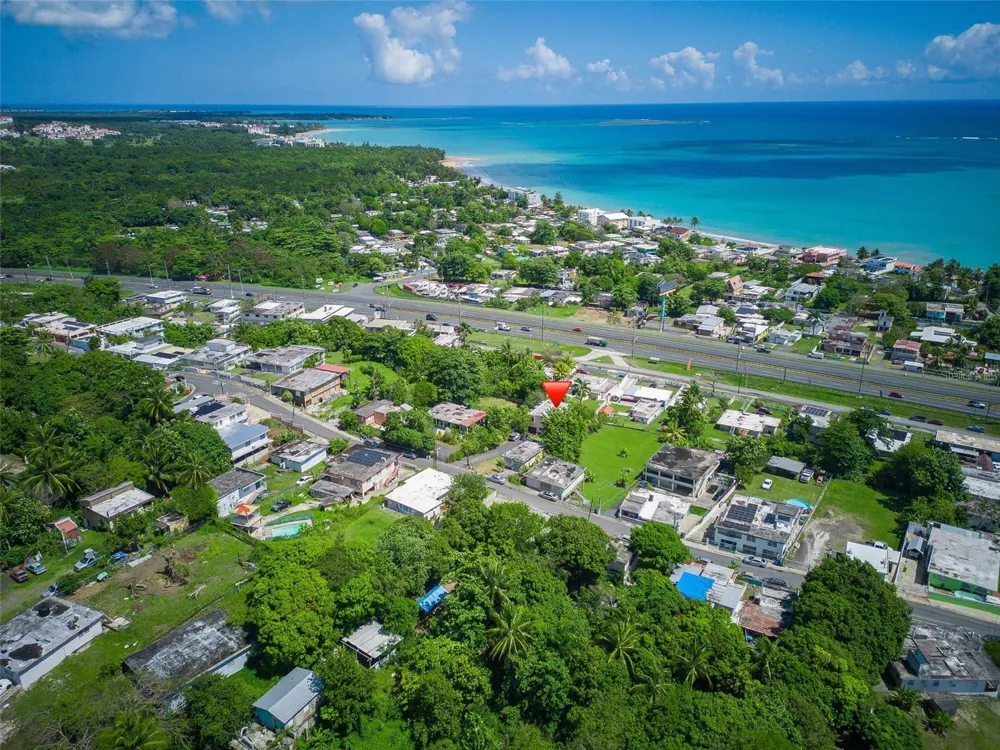 10 FORTUNA 27 A Luquillo, PR 00773
