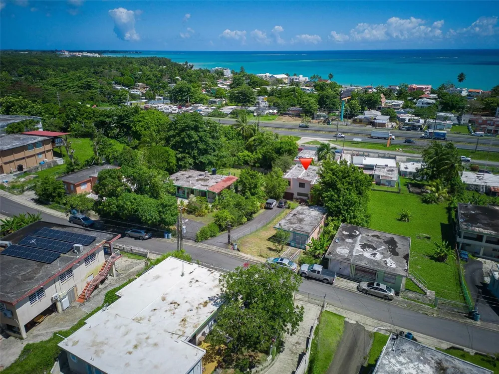 10 FORTUNA 27 A Luquillo, PR 00773