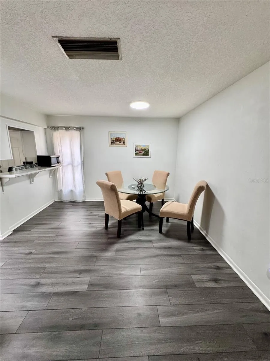 12315 TOUCHTON DRIVE #90 Tampa, FL 33617