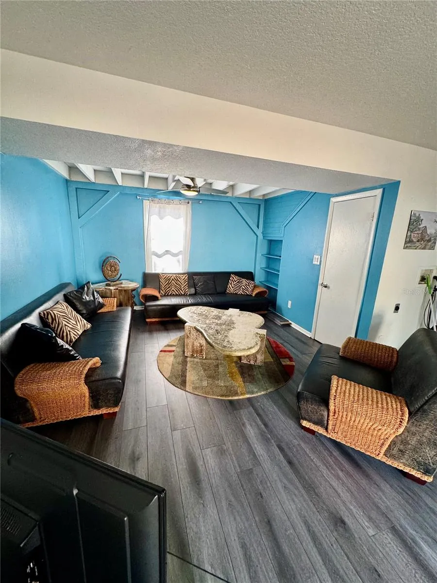 12315 TOUCHTON DRIVE #90 Tampa, FL 33617