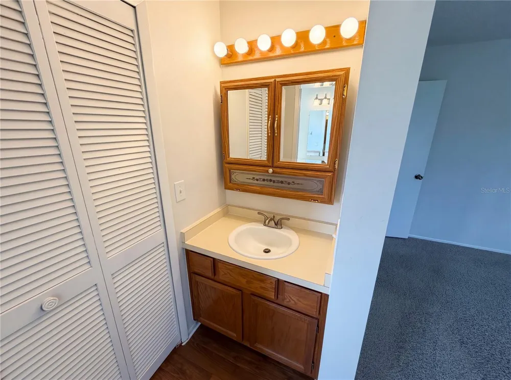 2631 ALABASTER AVENUE Orlando, FL 32833