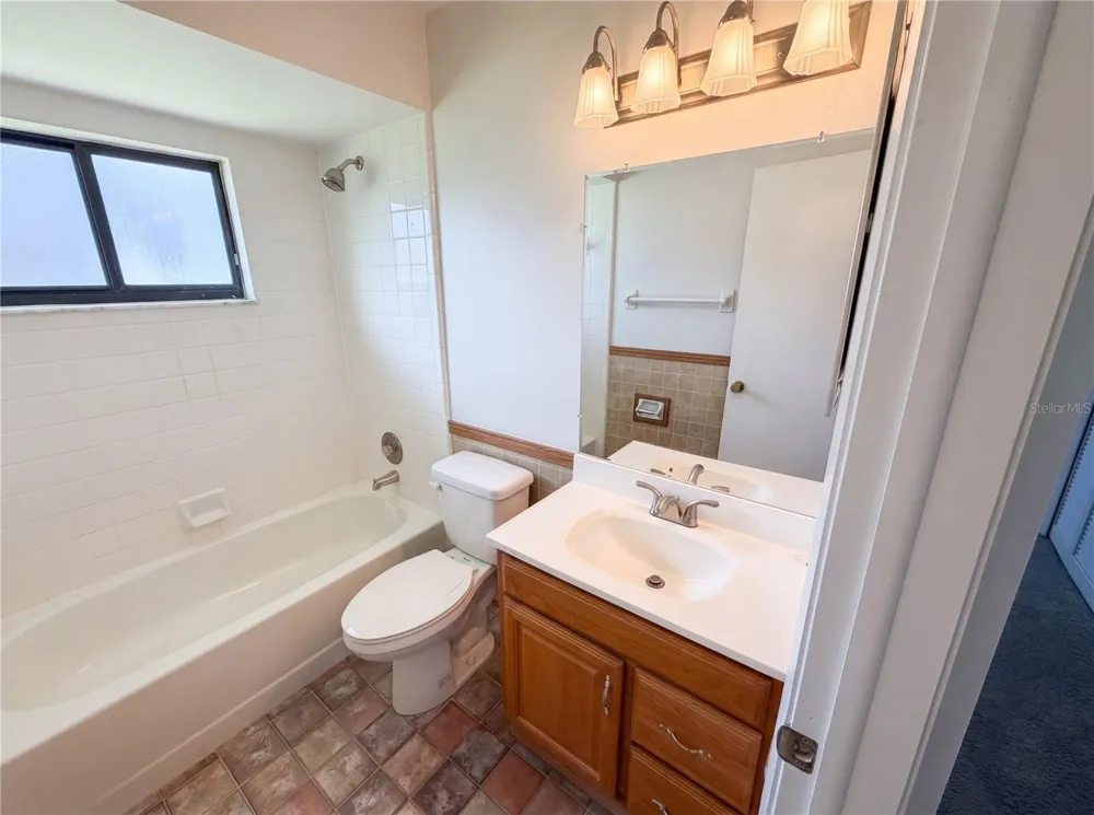 2631 ALABASTER AVENUE Orlando, FL 32833