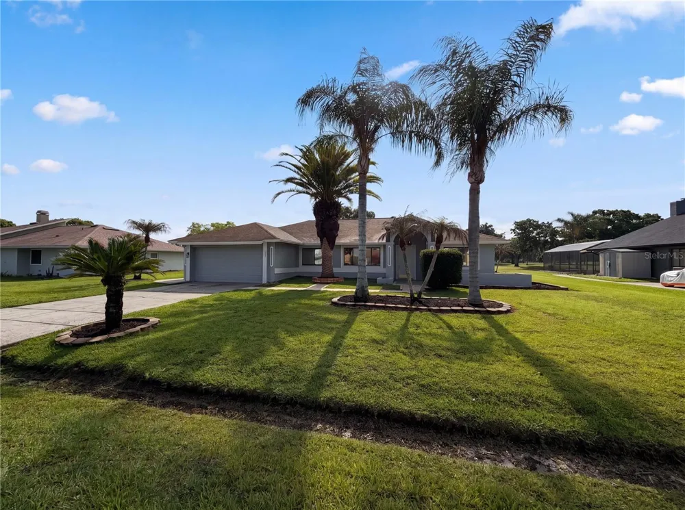 2631 ALABASTER AVENUE Orlando, FL 32833