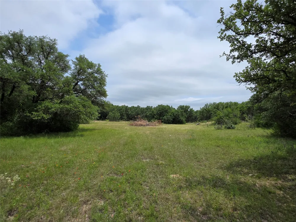 601 County Road 136 Comanche, TX 76442