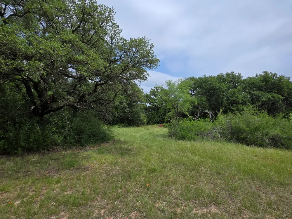 601 County Road 136 Comanche, TX 76442